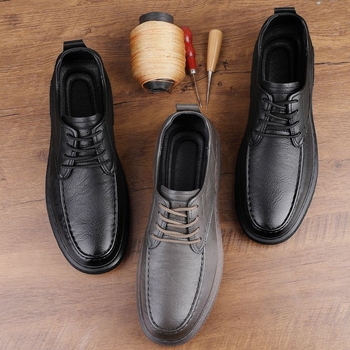 Ghete de muncă bărbați, stil englezesc, talpă groasă; respirabile, ușoare, antialunecare; partea superioară din piele de vițel de nivel secundar, branț din latex