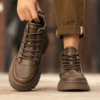 Мъжки ботуши Мартън, горна част микрофибър кожа, гумена подметка, кръгъл нос, среден ток 3–5 см, мрежеста подплата