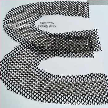 Sieťová vrchná časť topánky so strassovými ozdobami, No.30 kryštálov, model 4445, tvar U, Alley