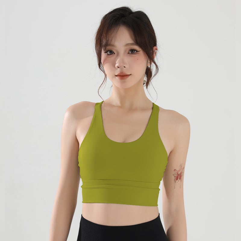 Ženski fitness grudnjak, jedinstveni sportski top s visokom podrškom, pune košarice s srednjim oblikovanjem, materijal najlon/spandeks, čvrste dvostruke naramenice, s umetnutim jastučićima.