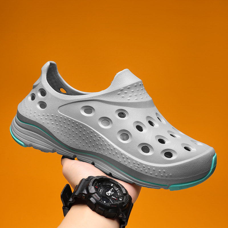 Muške sandale s EVA gornjim dijelom i EVA potplatom, prozračne s zatvorenim prstom, slip-on dizajn