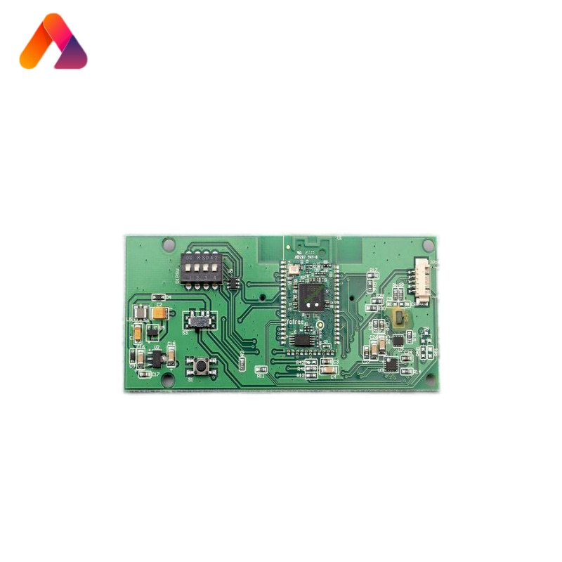 Neutral trénovací obojok pre psy s funkciou proti šteknutiu a automatickým hlasovým ovládaním