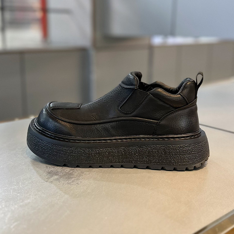 Muške Chelsea čizme sa bočnim zatvaračem, zimski otporne na vodu i tople, do pol potkoljenice, debeli potplat za povećanje visine, PU gornji dio