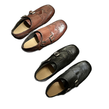 Γυναικείοι Λόφερς – Διπλή αγκράφα σε βρετανικό στυλ, στρογγυλή μύτη, άνω μέρος από δέρμα αγελάδας, χαμηλό τακούνι 1–3 εκ, καουτσούκ σόλα