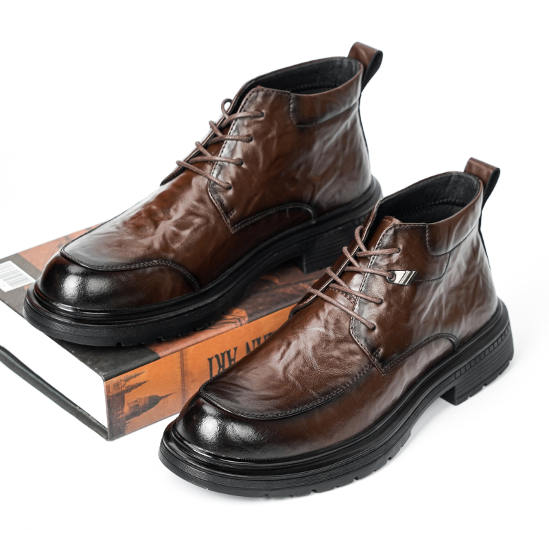 Muške Chelsea čizme od prave kože krava, casual stil, protuklizna potplat, srednja dužina potkoljenice, model 23266