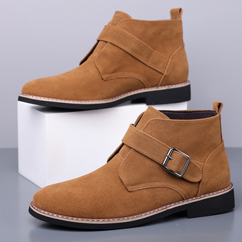 Chelsea čizme – gornji dio od kože prvovrijedne govedine, gumena potplata, kopča na kopču, srednja visina potkoljenice, niski pet 1–3 cm