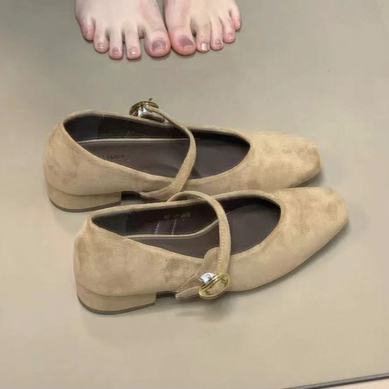 Mary Jane cipele s četvrtastim nosom, gornji materijal: Super fiber, remen s metalnom kopčom, niski debeli pet