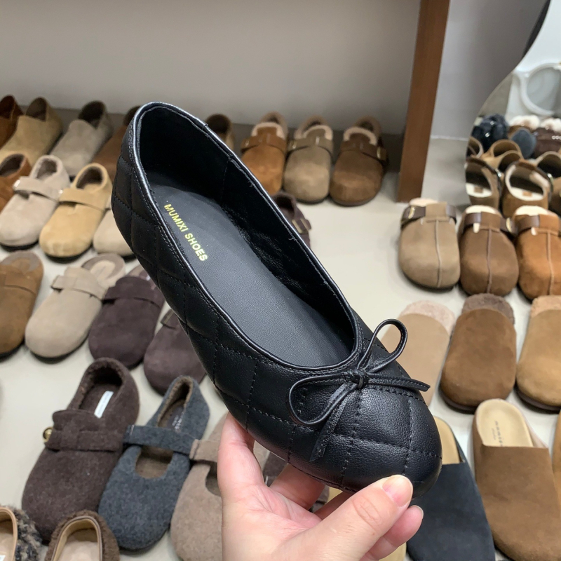 Mary Jane ravne cipele s mašnicom, zaobljeni vrh, gornji materijal Super Fiber, uložak PU, potplat od gume, niska peta do 3 cm