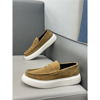 Muški kožni slip-on loaferi, prozračna nubuk gornja, podstava od svinjske kože, gumeni potplat, oštar nos