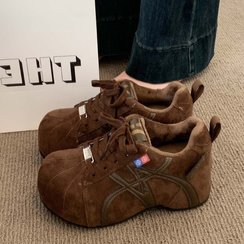 Ženske casual tenisice s unutarnjim povećanjem visine, fleece podstava, gumeni potplat, low-top dizajn, visina pete 3–5 cm