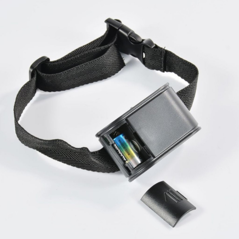 GPS elektronički ograda za kućne ljubimce, model 023, s mogućnostima punjenja i napajanja baterijom; ABS kućište; točnost GPS 0,5 m; memorija 1 GB