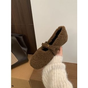 Ženske loaferice s mikrovlaknenom kožom i umjetnim krznom (Kvadratni vrh; Visina potpetice 3–5 cm; Potplata: gumena; Unutrašnjost: umjetno krzno; Uzorak: pruge)