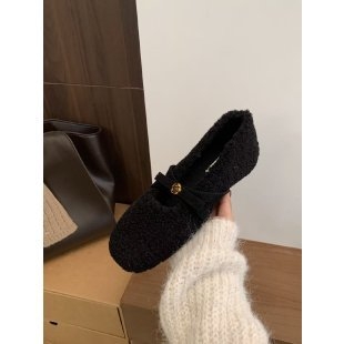 Ženske loaferice s mikrovlaknenom kožom i umjetnim krznom (Kvadratni vrh; Visina potpetice 3–5 cm; Potplata: gumena; Unutrašnjost: umjetno krzno; Uzorak: pruge)