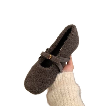 Ženske loaferice s mikrovlaknenom kožom i umjetnim krznom (Kvadratni vrh; Visina potpetice 3–5 cm; Potplata: gumena; Unutrašnjost: umjetno krzno; Uzorak: pruge)