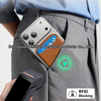 Find My kućište za kartice sa magnetskim držačem za iOS (PU materijal, 130 mAh baterija, Find My sučelje, magnetsko pričvršćivanje)