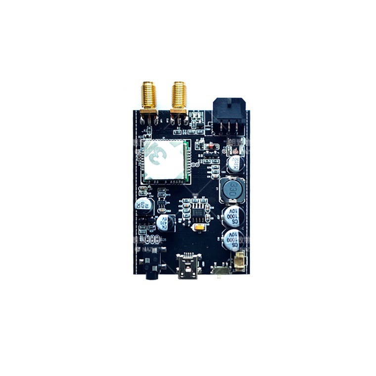Tracker GPS pentru vehicule cu Beidou și 4G — precizie GPS 1–10 m; alarme multiple; alimentare de la vehicul; antenă internă sau externă; funcții de hartă Baidu, Google, Amap, Tencent