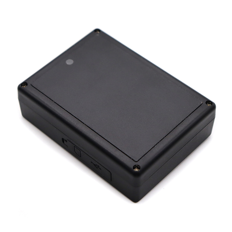 GPS tracker za vozila s ugrađenom antenom, točnost GPS 5 m, IP65 vodootporan, polimerna baterija, vibracijski alarm