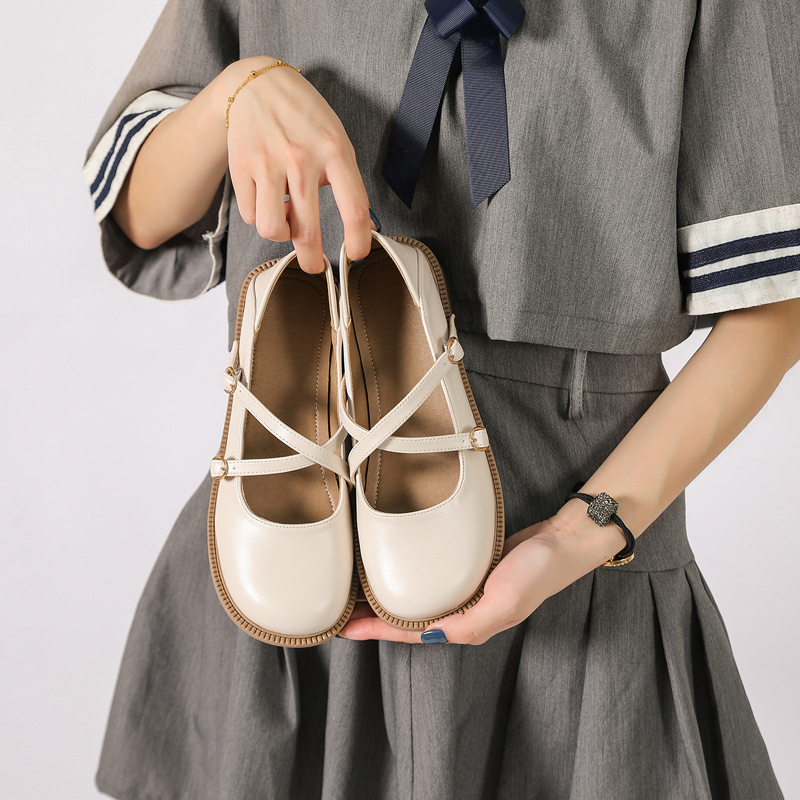 Ženske JK kožne cipele od sintetičke kože, okrugli vrh, niski pet 1-3 cm, gumeni potplat, EVA ulošak, u stilu JK uniforme