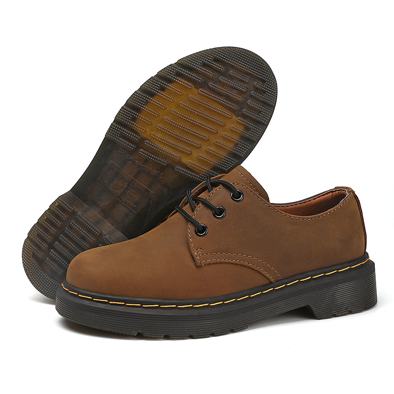 Ženske casual kožne gležnjače s okruglim vrhom, Crazy Horse koža, niski pet 1–3 cm, vezanje