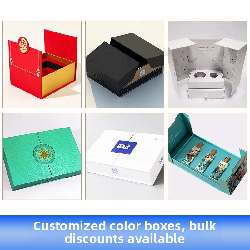 Novogodišnja kutija za poklon od kartona, prilagodljiva; 230 GSM papir; tisak offset, sitotisak, reljef, UV tisak, zlatno/srebro pečat; moguć tisak logotipa; unutarnji i vanjski dimenzije prilagodljive