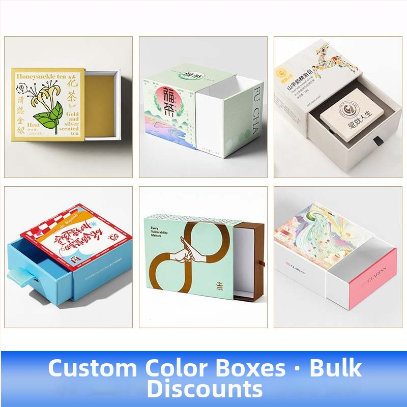 Novogodišnja kutija za poklon od kartona, prilagodljiva; 230 GSM papir; tisak offset, sitotisak, reljef, UV tisak, zlatno/srebro pečat; moguć tisak logotipa; unutarnji i vanjski dimenzije prilagodljive