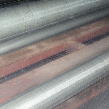 Polietilenska mreža protiv insekata s 60‑mrežom za staklenike, vrtlarstvo, cvijeće i voćke, akvakultura; promjer žice 0,1 mm; vijek trajanja 3–5 godina.