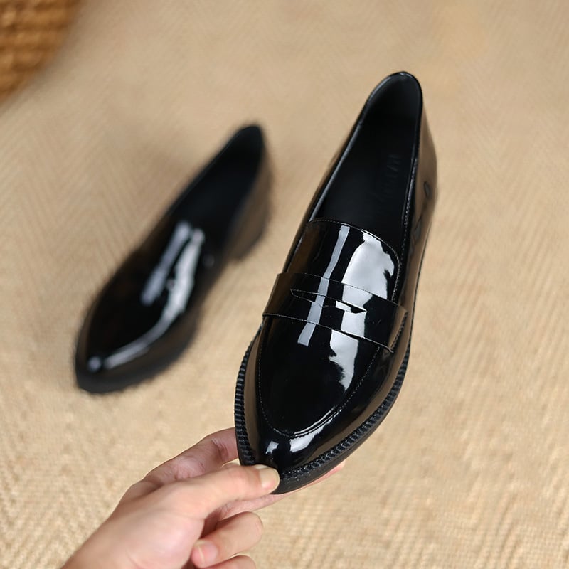 Mocasini dama slip-on cu vârf ascuțit, partea superioară PU, toc tip pană 3–5 cm, talpă din cauciuc