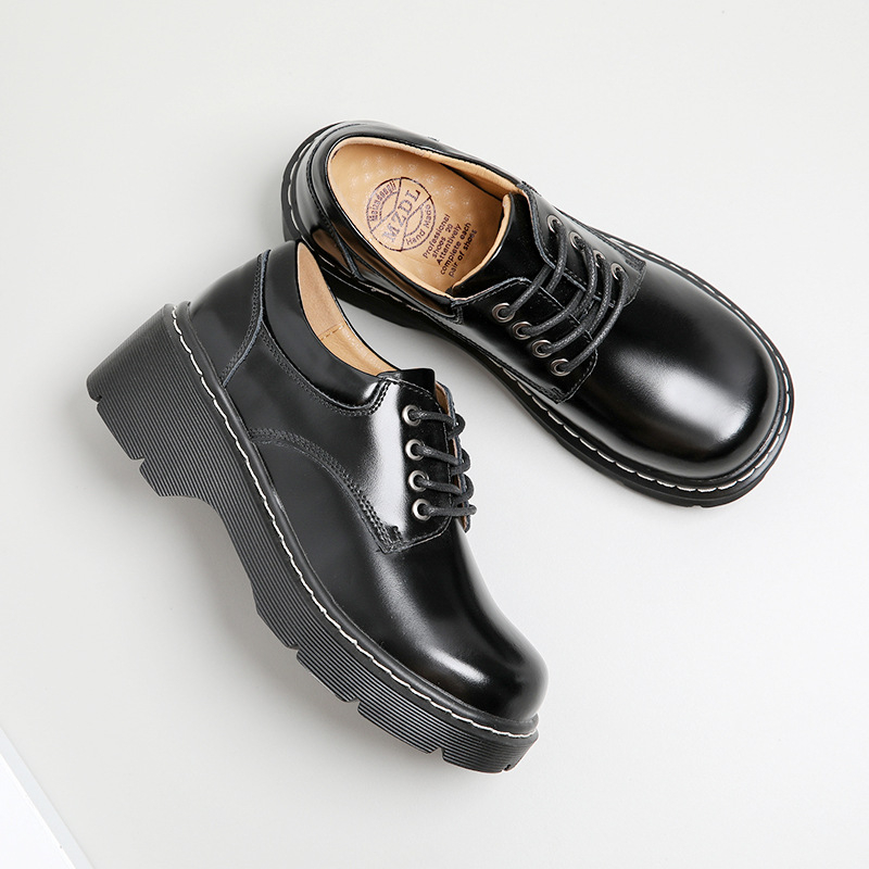 Pantofi din piele în stil colegiu, talpă groasă, din două straturi de piele de vacă, vârf rotund, toc mediu 3-5 cm, talpă din tendon de vițel