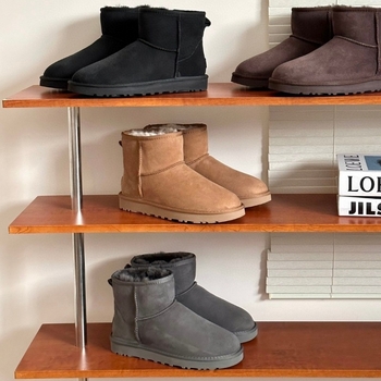 Férfi hócipő: felső rész integrált szőrrel, belső juhgyapjú bélés, EVA talp, alacsony sarok 1-3 cm