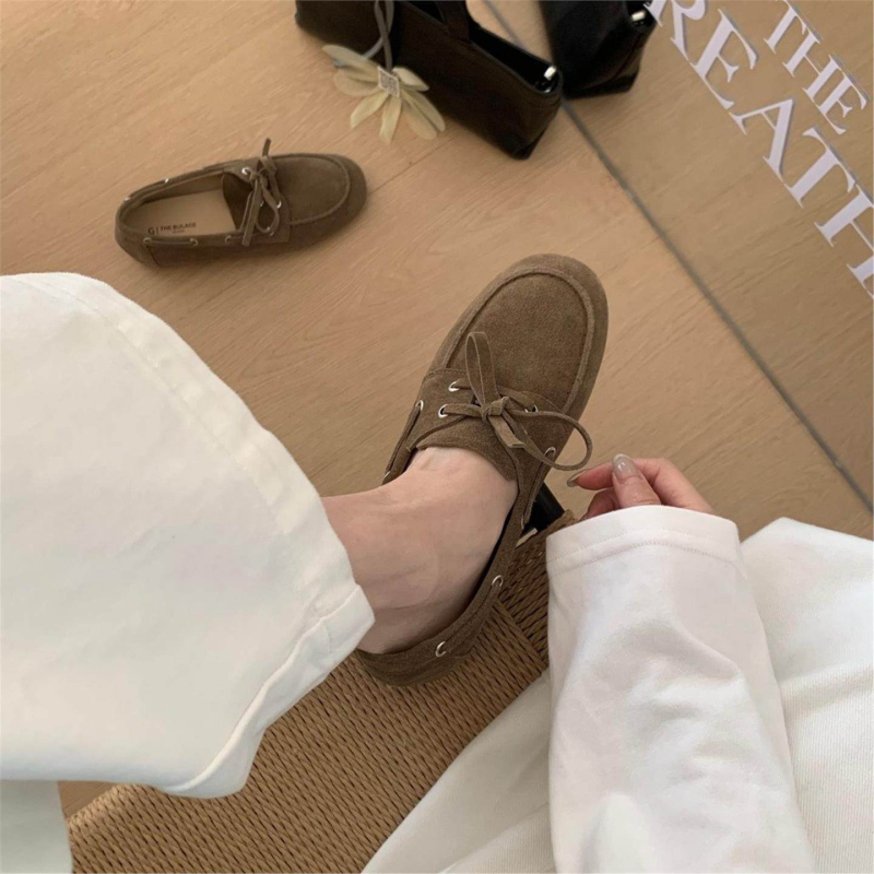 Pantofi damă loafer din piele de vițel, stil coreean, cu șireturi, vârf rotund, toc plat mic (1–3 cm)