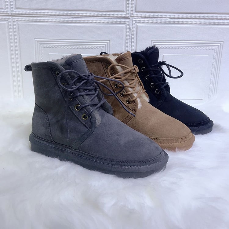 Férfi téli bakancs hóban, szőrrel integrált felsőrész, birka gyapjú bélés, gumitalp, csúszásmentes, melegen tart