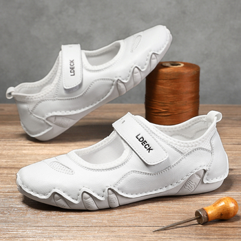 Női sportos-casual cipő pigskin + szintetikus bőr + textil felsővel; elasztikus pántos zárás; kerek orr; PU talp; gumírozott külső talp