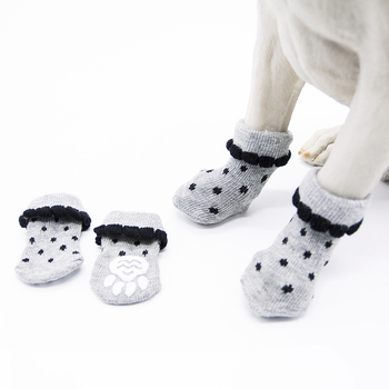 Kutyáknak való zokni – pamut, csúszásmentes; Anyag: Pamut; Alkalmazható: Kutya; Kategória: Zokni; Származás: Zhejiang