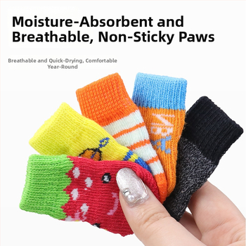 Zimné protišmykové ponožky pre psov a mačky – monochromatický vzor, warp pletenie Jacquard, 95% bavlna, 5% elastán, protišmytové bodky na spodku