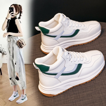 Női valódi bőrből készült sportcipő, magasított felsőrésszel, fleece belsővel, fűzős zárás, vastag talp