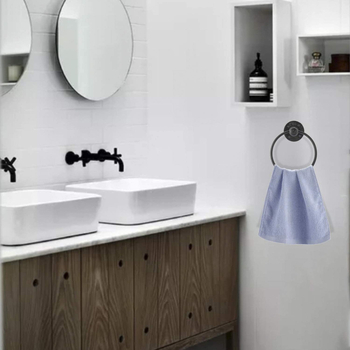 Ipari stílusú vas törölközőtartó — falra szerelhető, kör alakú ajtóhúzógyűrűvel, egylépcsős, sütőfesték felülettel, multifunkcionális