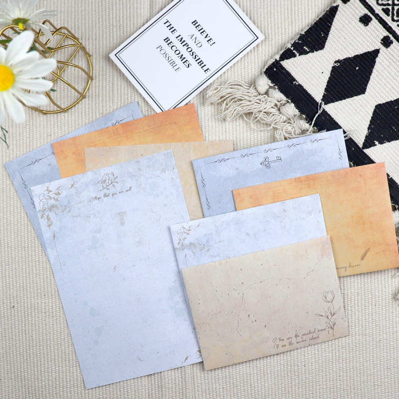 Европейски стил ретро комплект за писане с листове без линии и пликове, модел 010, стил: плик, подходящ като подарък за домакинство на съученик през Коледа