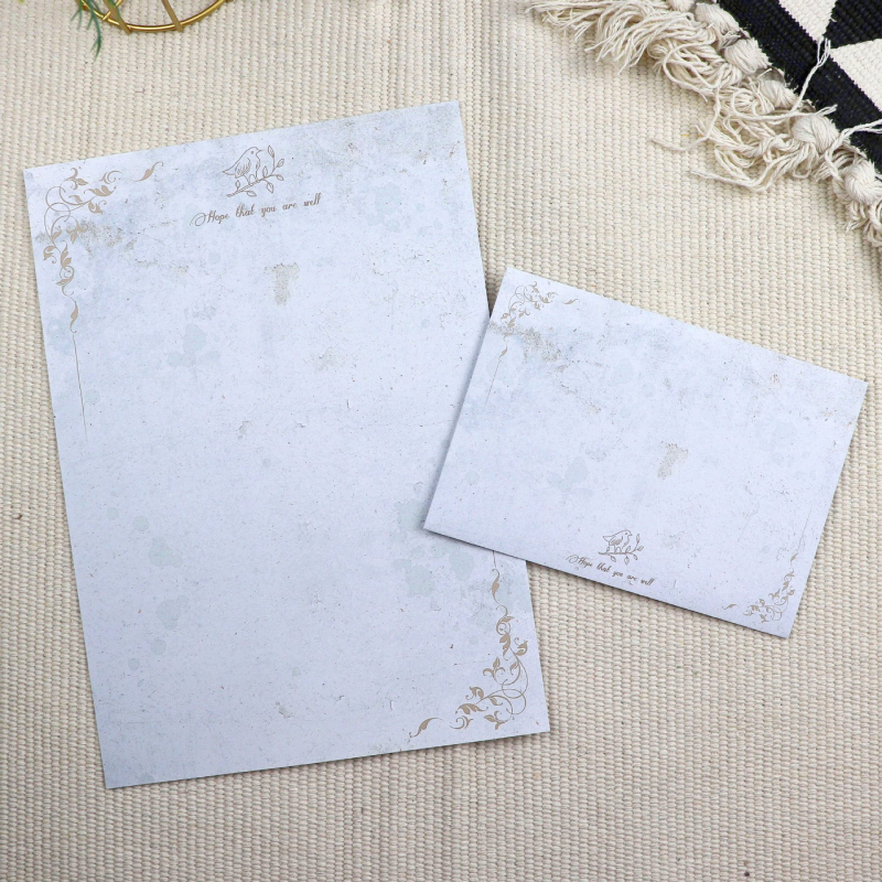 Европейски стил ретро комплект за писане с листове без линии и пликове, модел 010, стил: плик, подходящ като подарък за домакинство на съученик през Коледа