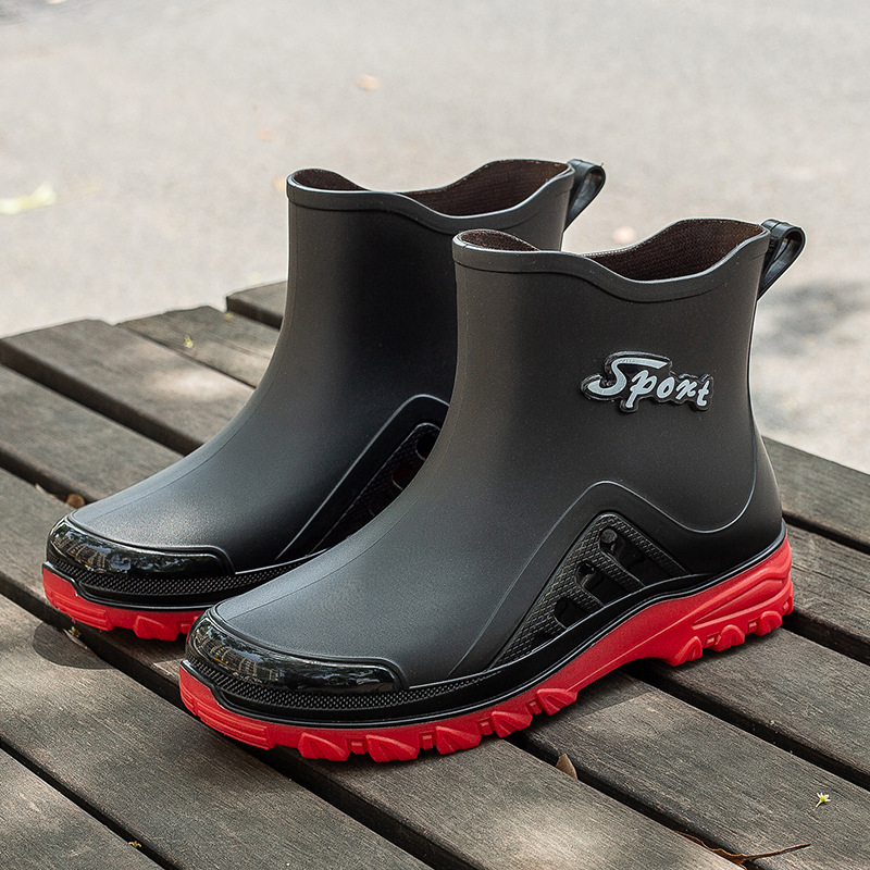 Ghete de ploaie pentru bărbați, partea superioară din PVC, slip-on scurt, impermeabile și antiderapante, căptușite cu lână artificială, toc redus