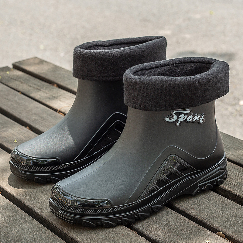 Ghete de ploaie pentru bărbați, partea superioară din PVC, slip-on scurt, impermeabile și antiderapante, căptușite cu lână artificială, toc redus