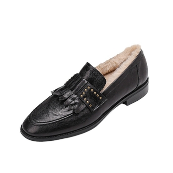Loafers s okruglim vrhom, gornji dio od ovčje kože, debeli niski pet, nizak gležanj