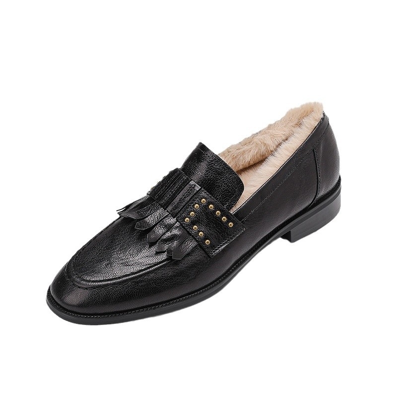 Loafers s okruglim vrhom, gornji dio od ovčje kože, debeli niski pet, nizak gležanj