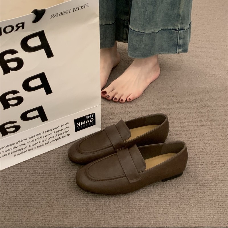 Ploške cipele Slip-On, gornji dio od umjetnog pliša, gumena podstava, niski potpetica, korejski stil (Kritične specifikacije: Slip-On; umjetni pliš; gumena podstava; niski potpetica; korejski stil)