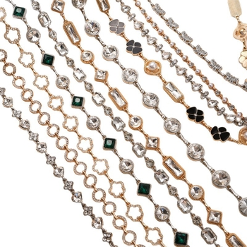 Nakit od metalne lančić s kristalima - dekorativni dodatak (Metal; elektroplatiranje; prilagođljiv; ljeto 2023)