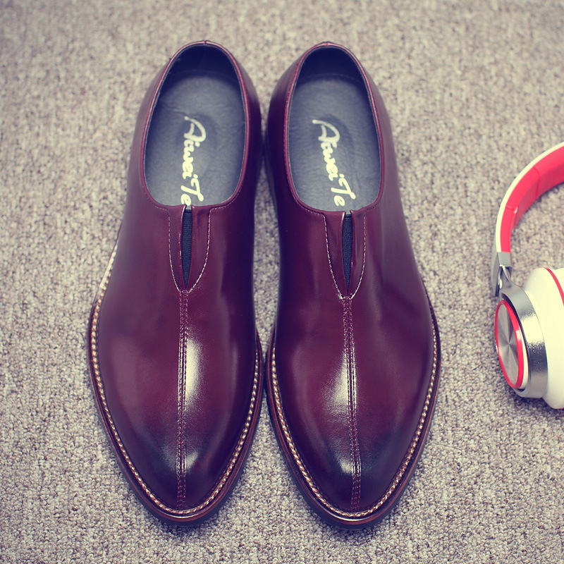 Muške kožne cipele za poslovni stil s oštrim vrhom, slip-on, britanski stil, srednja peta 3-5 cm, drvena potplata