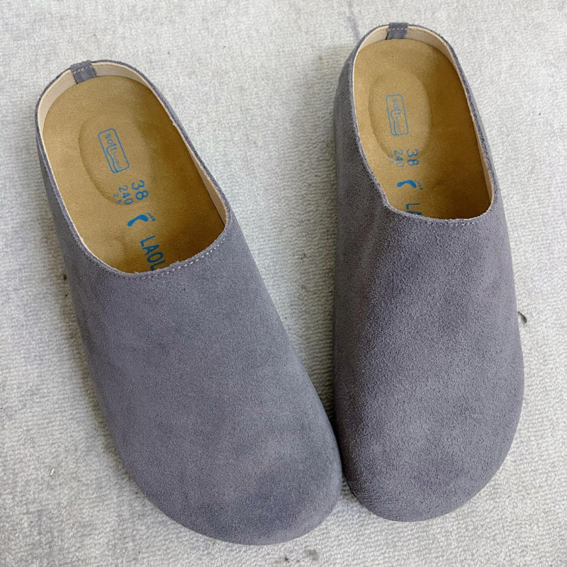 Muške Birkenstock-inspirirane retro mule s debelim potplatom, nubuk koža na gornjoj strani, plastična potplata, slip-on, proljeće 2025