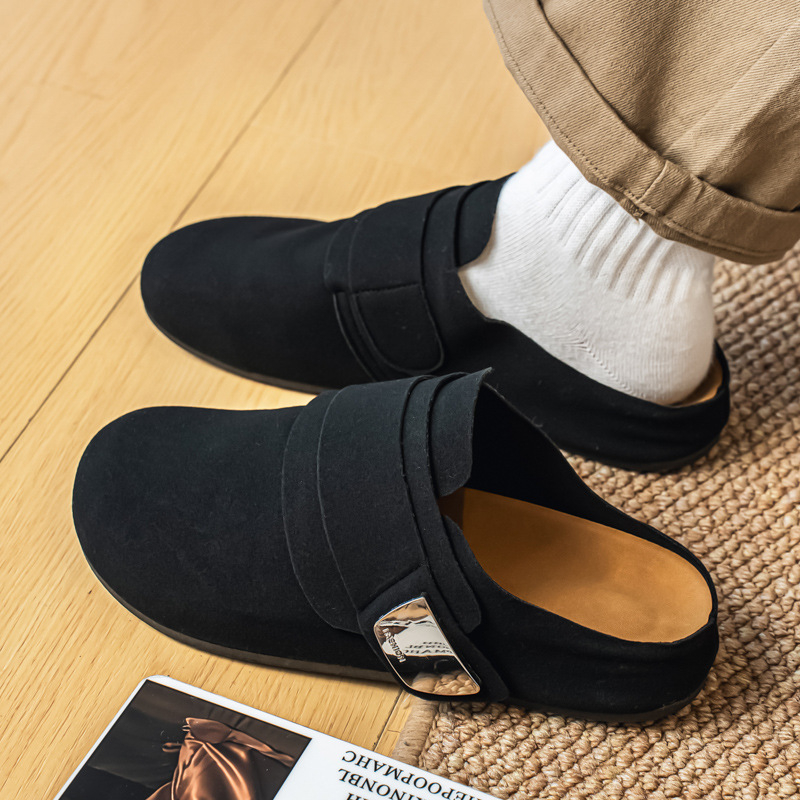 Muške svakodnevne papuče sa zatvorenim prstom i otvorenim petama, gornji dio od velura, gumeni đon, slip-on