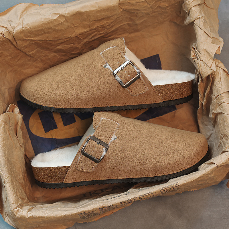 Papuci de iarnă pentru bărbați Slip-On, căptuiți cu fleece; partea superioară din imitation microfiber; talpă PVC