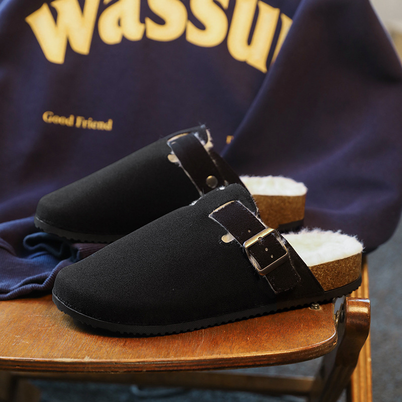 Papuci de iarnă pentru bărbați Slip-On, căptuiți cu fleece; partea superioară din imitation microfiber; talpă PVC