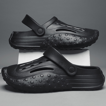 Férfiak számára készült, lélegző EVA papucs lyukakkal, vastag talppal a magasság növeléséért, sportos stílus, injektált talp